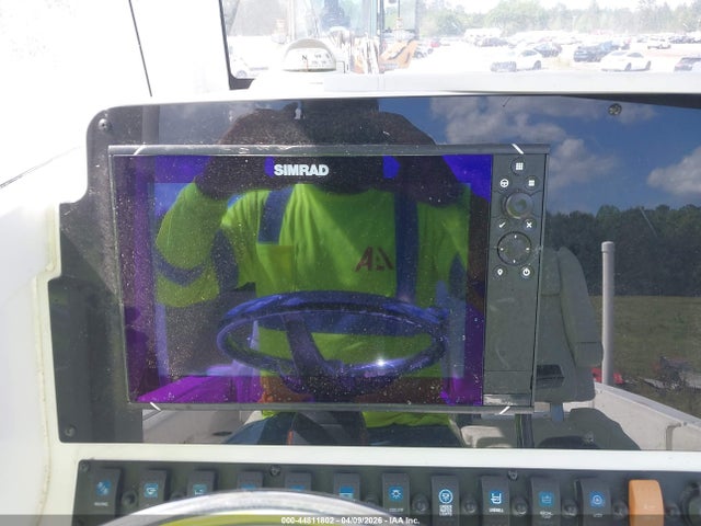 SXSA0100A818 Sea Hunt Boat