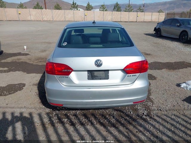 Aukcja sprzedaży 2011 Volkswagen Jetta 2.5l Sel, vin: 3VWLZ7AJ3BM341666, numer aukcji: 44811813
