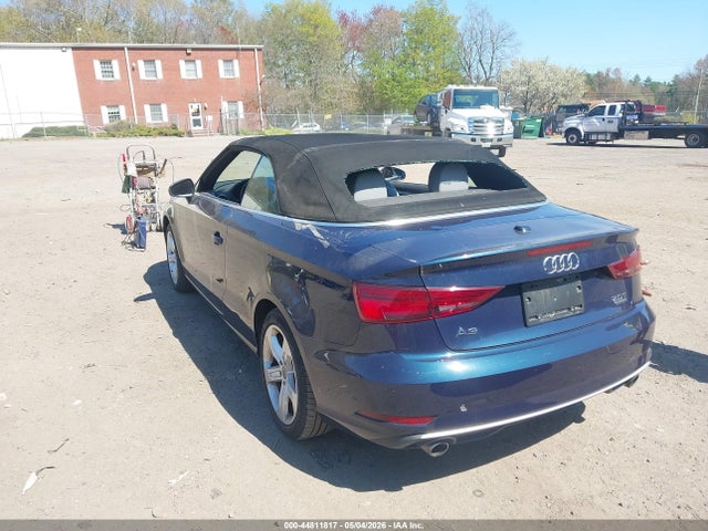 Продаж на аукціоні авто 2018 Audi A3 2.0t Premium/2.0t Tech Premium, vin: WAU78LFF0J1023016, номер лоту: 44811817
