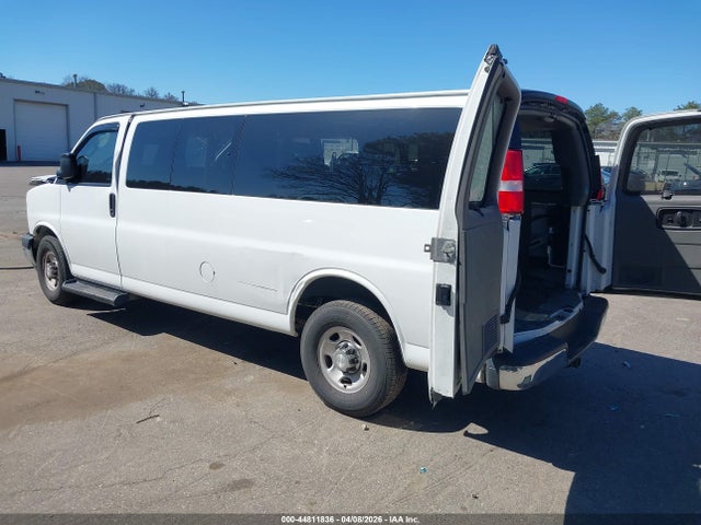 Продаж на аукціоні авто 2020 Chevrolet Express Passenger Rwd 3500 Extended Wheelbase Lt, vin: 1GAZGPFG2L1148660, номер лоту: 44811836