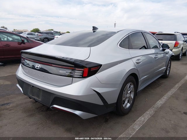KMHL24JA5SA493625 Hyundai SONATA SE