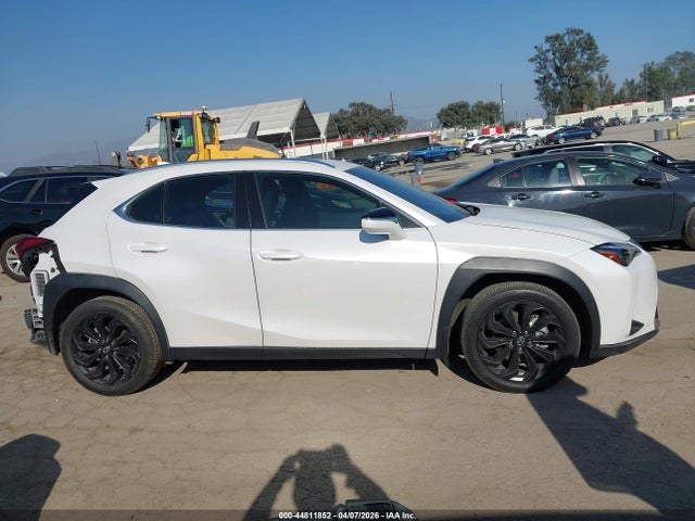 Lexus Ux 300h 2025 JTHYBJAHXS2002268 Image 13