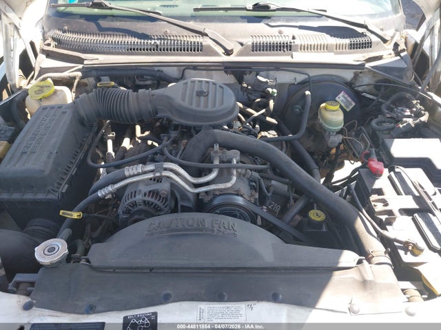 44811854 :رقم المزاد ، 1B7GG22Y4WS504248 vin ، 1998 Dodge Dakota Slt/sport مزاد بيع
