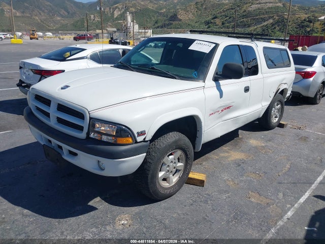 44811854 :رقم المزاد ، 1B7GG22Y4WS504248 vin ، 1998 Dodge Dakota Slt/sport مزاد بيع