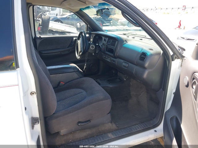 44811854 :رقم المزاد ، 1B7GG22Y4WS504248 vin ، 1998 Dodge Dakota Slt/sport مزاد بيع
