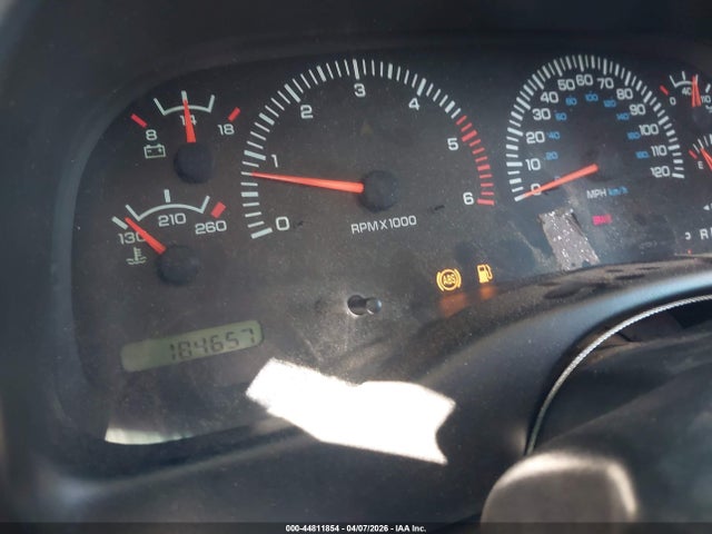 44811854 :رقم المزاد ، 1B7GG22Y4WS504248 vin ، 1998 Dodge Dakota Slt/sport مزاد بيع