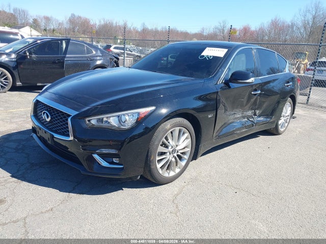 44811859 :رقم المزاد ، JN1EV7AR5KM558471 vin ، 2019 Infiniti Q50 3.0t Luxe مزاد بيع