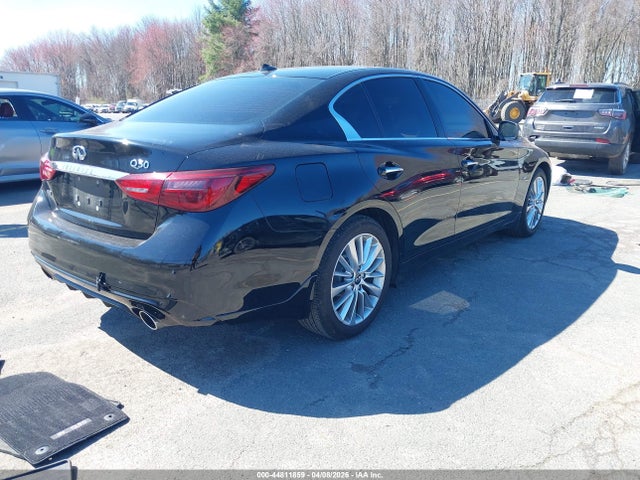 44811859 :رقم المزاد ، JN1EV7AR5KM558471 vin ، 2019 Infiniti Q50 3.0t Luxe مزاد بيع