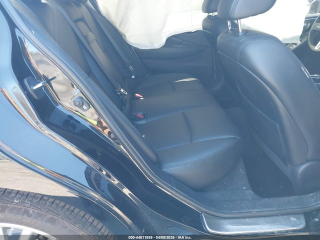 44811859 :رقم المزاد ، JN1EV7AR5KM558471 vin ، 2019 Infiniti Q50 3.0t Luxe مزاد بيع