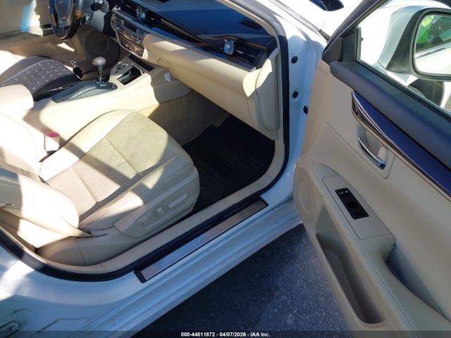 2013 Lexus Es 350 მანქანა იყიდება აუქციონზე, vin: JTHBK1GG0D2025078, აუქციონის ნომერი: 44811872