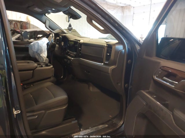 44811874 :رقم المزاد ، 3GCPDFEK0NG645721 vin ، 2022 Chevrolet Silverado 1500 4wd  Standard Bed Lt Trail Boss مزاد بيع