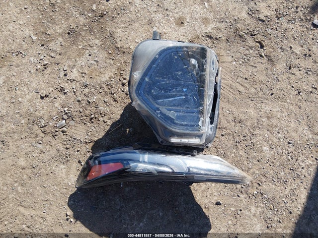 44811887 :رقم المزاد ، 5NMS23AD6LH142377 vin ، 2020 Hyundai Santa Fe Se مزاد بيع