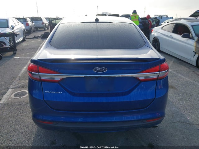 Ford FUSION S 2017 3FA6P0G70HR221852 Image 16