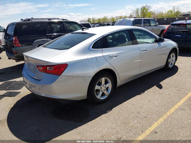 Продажа на аукционе авто 2022 Chevrolet Malibu Fwd 1fl, vin: 1G1ZC5ST1NF142583, номер лота: 44811900