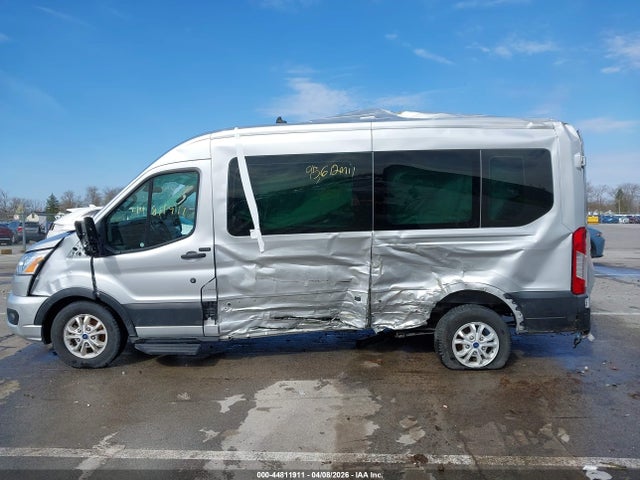 Ford Transit-350 Passenger Van Xlt 2022 1FBAX2CG6NKA59932 Image 14