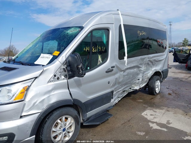Ford Transit-350 Passenger Van Xlt 2022 1FBAX2CG6NKA59932 Image 6