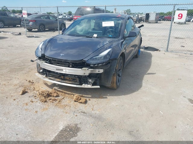 Продажа на аукционе авто 2022 Tesla Model 3 Rear-wheel Drive, vin: 5YJ3E1EA5NF286605, номер лота: 44811913