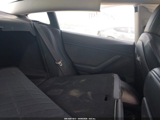 Продажа на аукционе авто 2022 Tesla Model 3 Rear-wheel Drive, vin: 5YJ3E1EA5NF286605, номер лота: 44811913