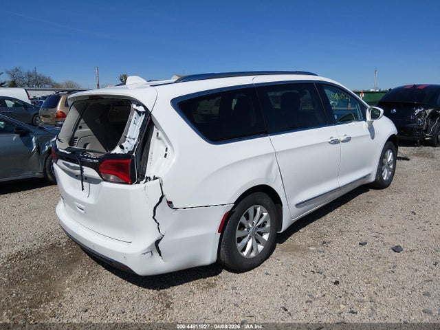 Aukcja sprzedaży 2018 Chrysler Pacifica Touring L, vin: 2C4RC1BG1JR120203, numer aukcji: 44811927