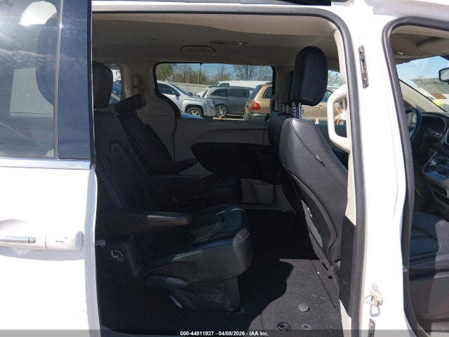 Aukcja sprzedaży 2018 Chrysler Pacifica Touring L, vin: 2C4RC1BG1JR120203, numer aukcji: 44811927