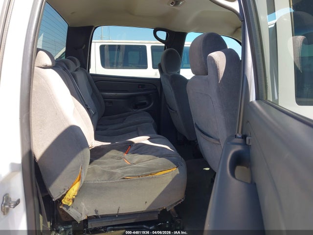 Продажа на аукционе авто 2004 Gmc Sierra 2500 Sle, vin: 1GTGC23U34F165057, номер лота: 44811936
