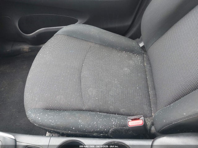 44811958 :رقم المزاد ، 3N1AB7AP0KY243922 vin ، 2019 Nissan Sentra S مزاد بيع