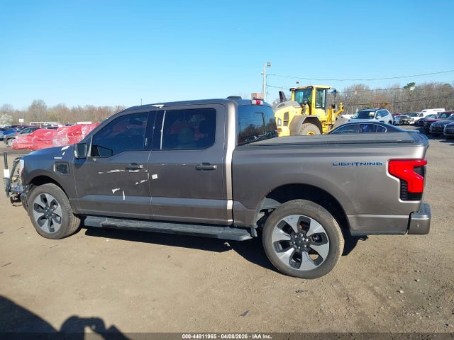 Ford F-150 Lightning Platinum 2022 1FT6W1EV2NWG09274 Image 15