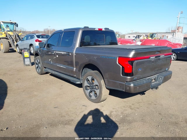 Ford F-150 Lightning Platinum 2022 1FT6W1EV2NWG09274 Image 3