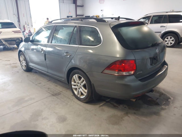 Продаж на аукціоні авто 2012 Volkswagen Jetta Sportwagen 2.0l Tdi, vin: 3VWPL7AJ5CM695225, номер лоту: 44811977
