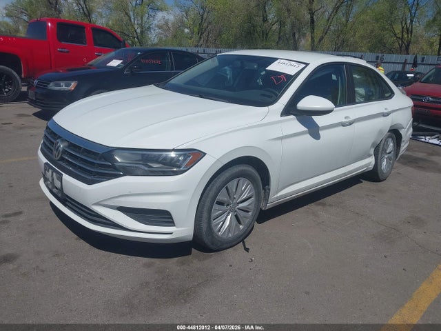 44812012 :رقم المزاد ، 3VWCB7BU6KM174104 vin ، 2019 Volkswagen Jetta 1.4t R-line/1.4t S/1.4t Se مزاد بيع