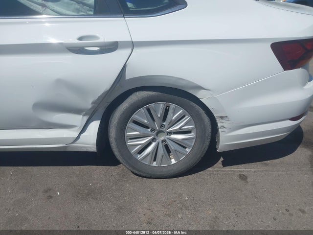 44812012 :رقم المزاد ، 3VWCB7BU6KM174104 vin ، 2019 Volkswagen Jetta 1.4t R-line/1.4t S/1.4t Se مزاد بيع