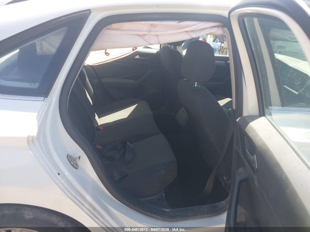 44812012 :رقم المزاد ، 3VWCB7BU6KM174104 vin ، 2019 Volkswagen Jetta 1.4t R-line/1.4t S/1.4t Se مزاد بيع