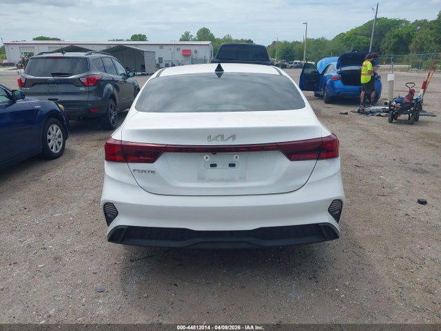 2023 Kia Forte Lxs მანქანა იყიდება აუქციონზე, vin: 3KPF24AD2PE577661, აუქციონის ნომერი: 44812014