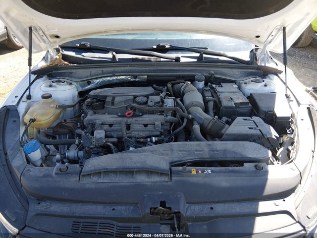 2022 Kia K5 Gt-line მანქანა იყიდება აუქციონზე, vin: 5XXG64J2XNG089831, აუქციონის ნომერი: 44812024