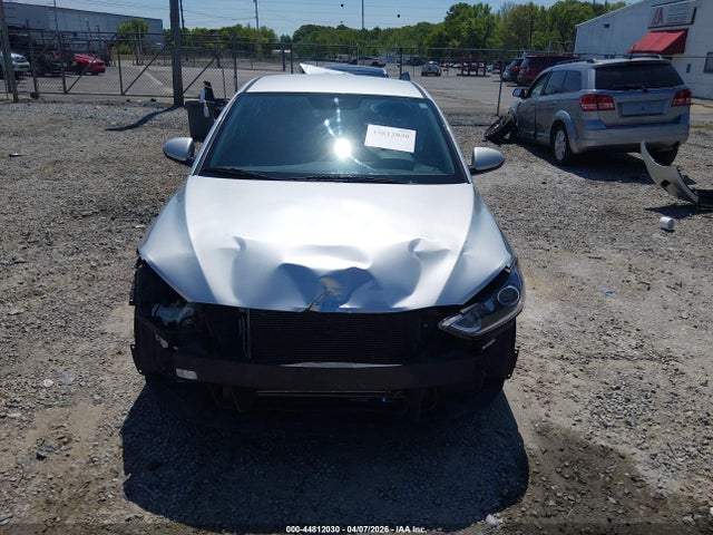 2018 Hyundai Elantra Sel მანქანა იყიდება აუქციონზე, vin: 5NPD84LF3JH333699, აუქციონის ნომერი: 44812030