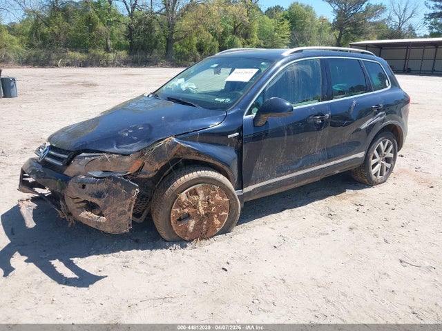 44812039 :رقم المزاد ، WVGEP9BP6ED011810 vin ، 2014 Volkswagen Touareg X مزاد بيع