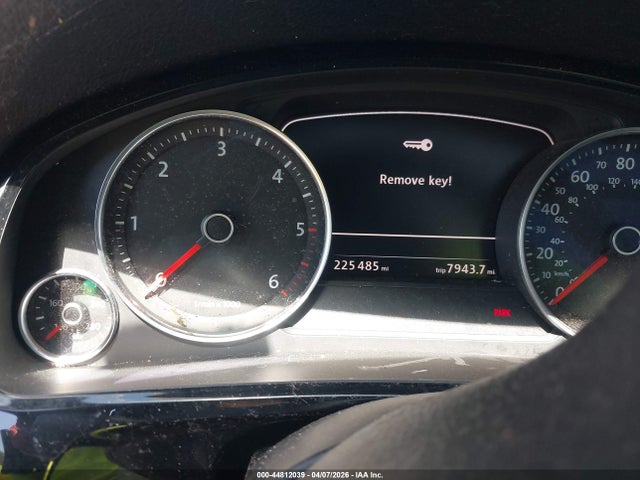 44812039 :رقم المزاد ، WVGEP9BP6ED011810 vin ، 2014 Volkswagen Touareg X مزاد بيع