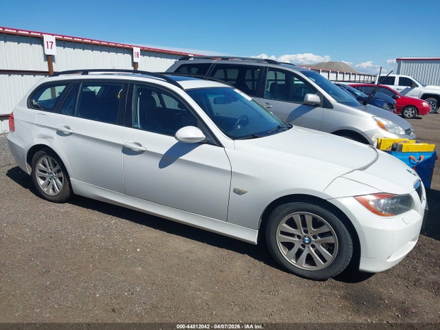 Aukcja sprzedaży 2008 Bmw 328xi, vin: WBAVT73568FZ37504, numer aukcji: 44812042