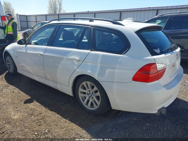Aukcja sprzedaży 2008 Bmw 328xi, vin: WBAVT73568FZ37504, numer aukcji: 44812042