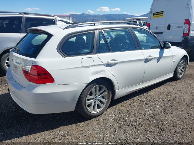 Aukcja sprzedaży 2008 Bmw 328xi, vin: WBAVT73568FZ37504, numer aukcji: 44812042