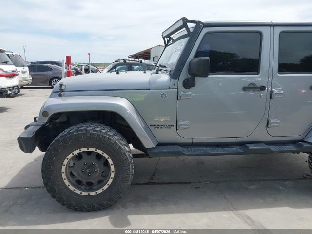 44812045 :رقم المزاد ، 1C4HJWEG9EL214208 vin ، 2014 Jeep Wrangler Unlimited Sahara مزاد بيع