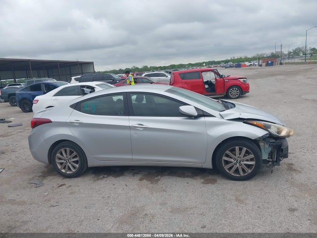 2014 Hyundai Elantra Se მანქანა იყიდება აუქციონზე, vin: 5NPDH4AE5EH507482, აუქციონის ნომერი: 44812050