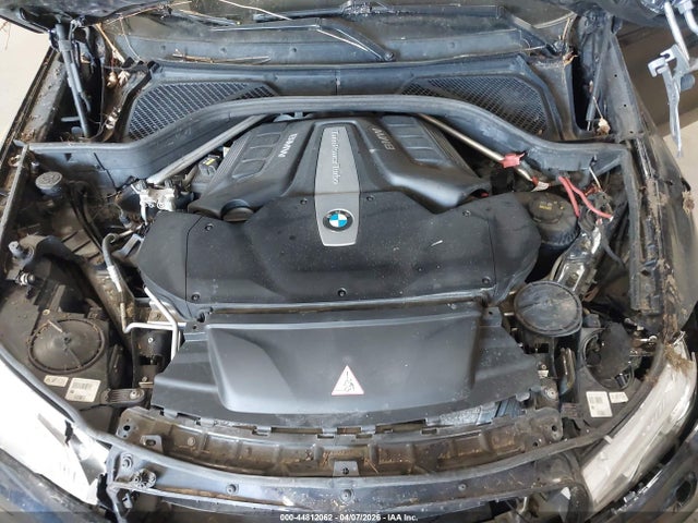 Продаж на аукціоні авто 2016 Bmw X5 Xdrive50i, vin: 5UXKR6C54G0J82495, номер лоту: 44812062