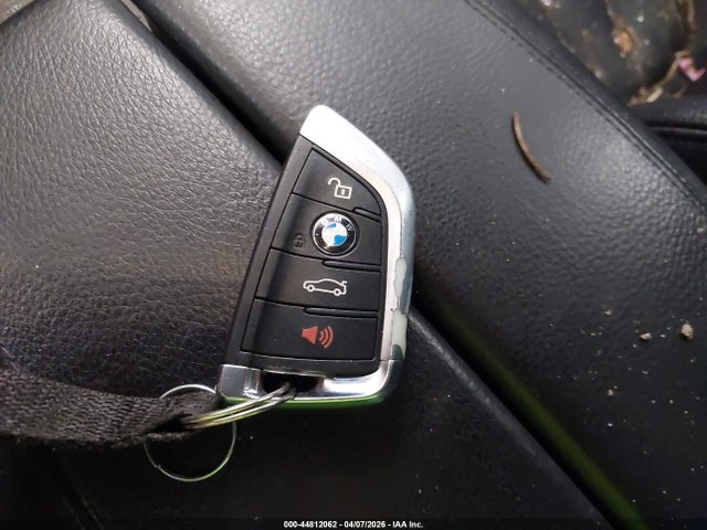 Продаж на аукціоні авто 2016 Bmw X5 Xdrive50i, vin: 5UXKR6C54G0J82495, номер лоту: 44812062