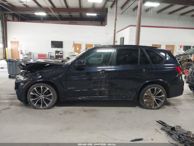 Продаж на аукціоні авто 2016 Bmw X5 Xdrive50i, vin: 5UXKR6C54G0J82495, номер лоту: 44812062
