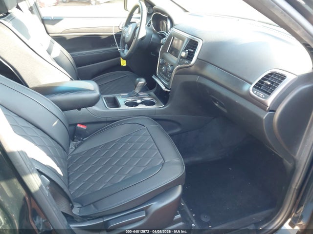 Продажа на аукционе авто 2018 Jeep Grand Cherokee Upland 4x4, vin: 1C4RJFAG2JC398850, номер лота: 44812072