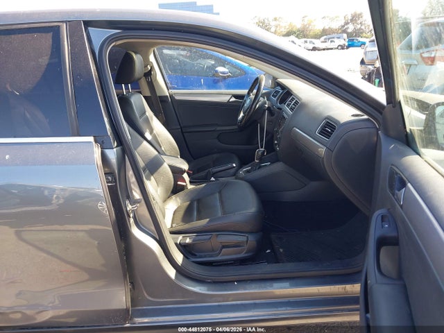 Aukcja sprzedaży 2017 Volkswagen Jetta 1.4t Se, vin: 3VWDB7AJ9HM263198, numer aukcji: 44812075