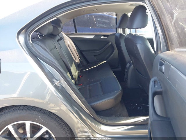 Aukcja sprzedaży 2017 Volkswagen Jetta 1.4t Se, vin: 3VWDB7AJ9HM263198, numer aukcji: 44812075
