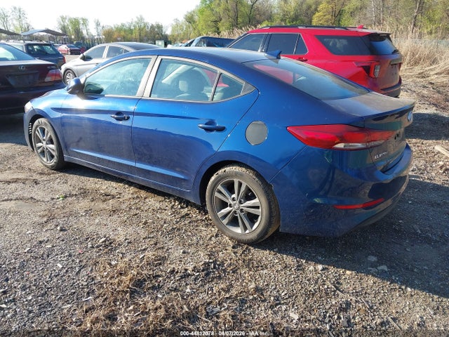 Продажа на аукционе авто 2018 Hyundai Elantra Sel, vin: 5NPD84LF8JH230472, номер лота: 44812078