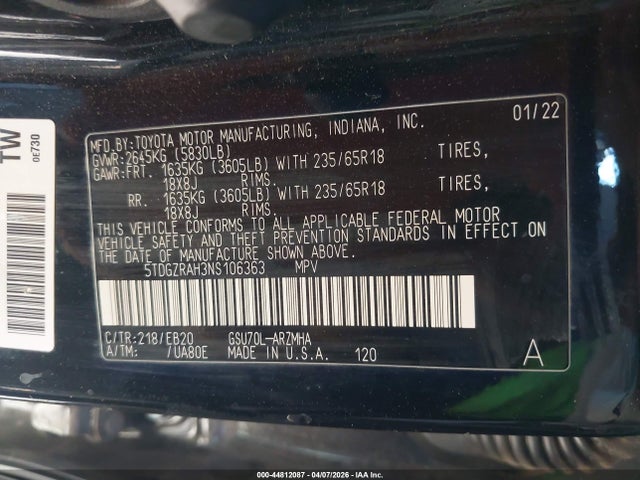 Продажа на аукционе авто 2022 Toyota Highlander Xle, vin: 5TDGZRAH3NS106363, номер лота: 44812087